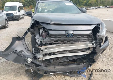 2021 Toyota Rav4 Hybrid Xse z USA, uszkodzony, nr VIN 2T3E6RFV7MW015821